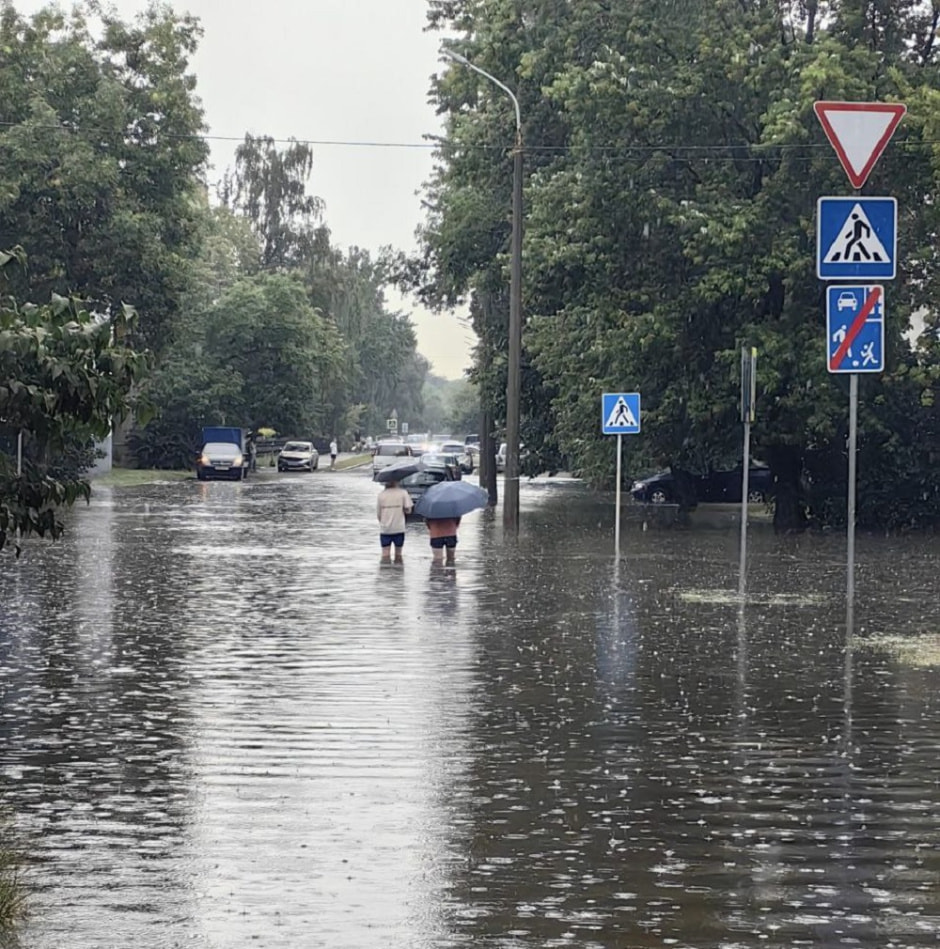 Минск затопило Минск затопило 3.jpg
