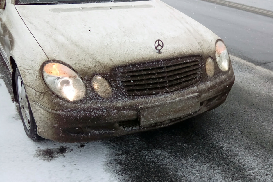 Грязная машина Грязная машина