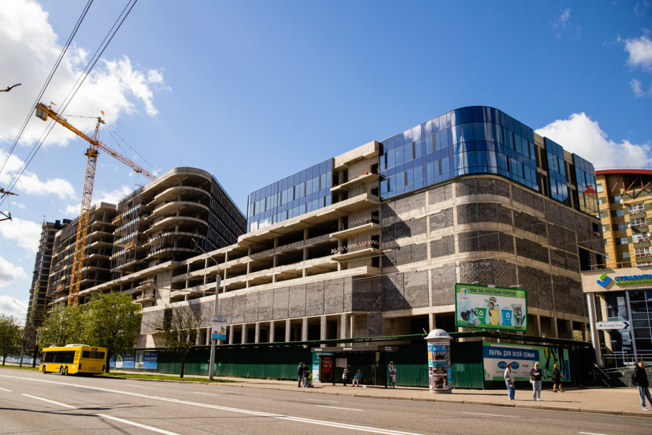 В центре Минска появится ТЦ с травой на крыше5.jpg