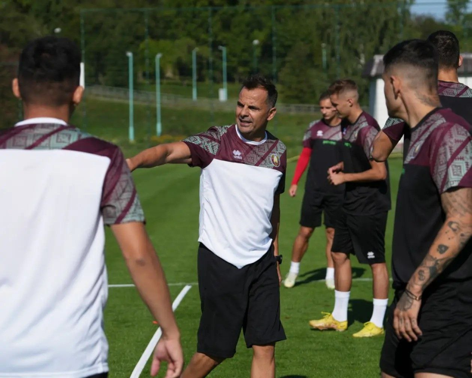 Станислав Драгун 7_Карлос Алос.png