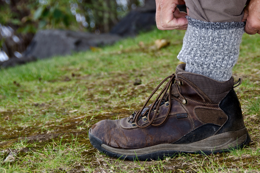 Брюки в носки.png