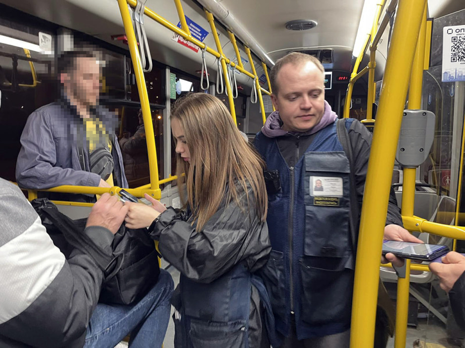 контролеры общественный транспорт