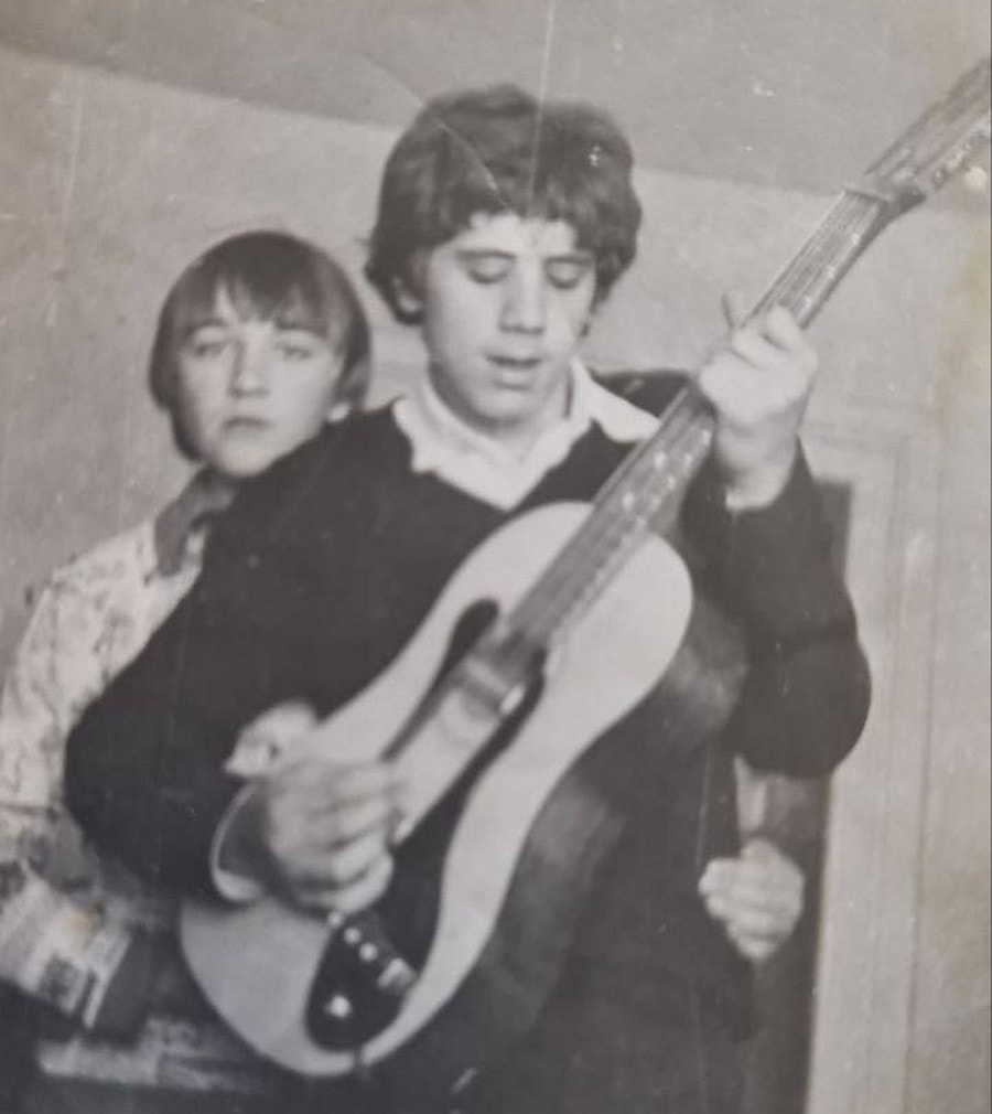 Гитарист May Lian 4.jpg