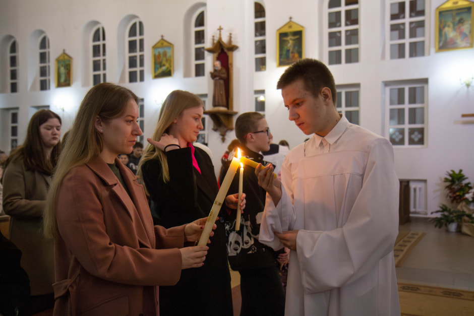 Пасхальная вігілія Ляхавічы 2024 028.jpg Пасхальная вігілія Ляхавічы 2024 028.jpg