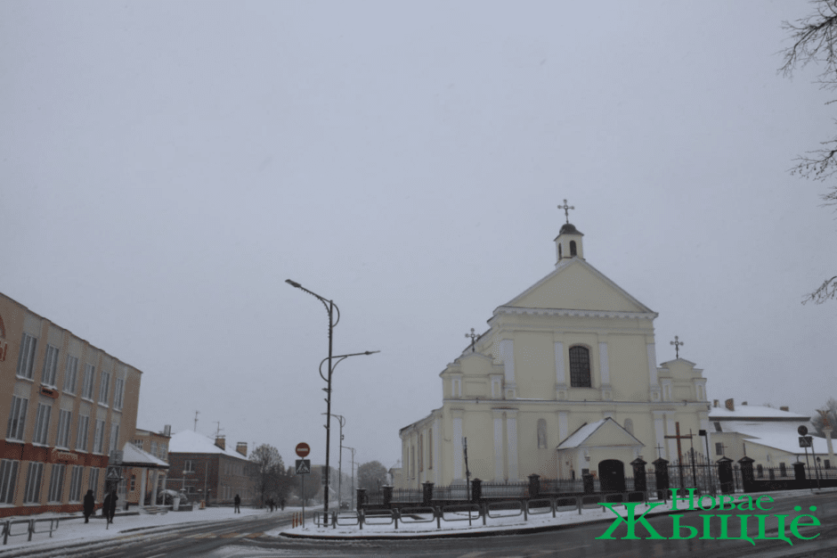 снег1.png снег1.png