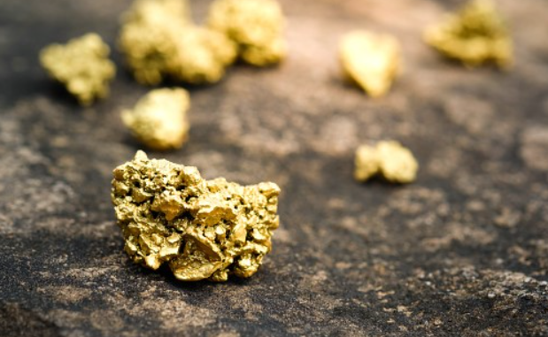 Золото необработанное