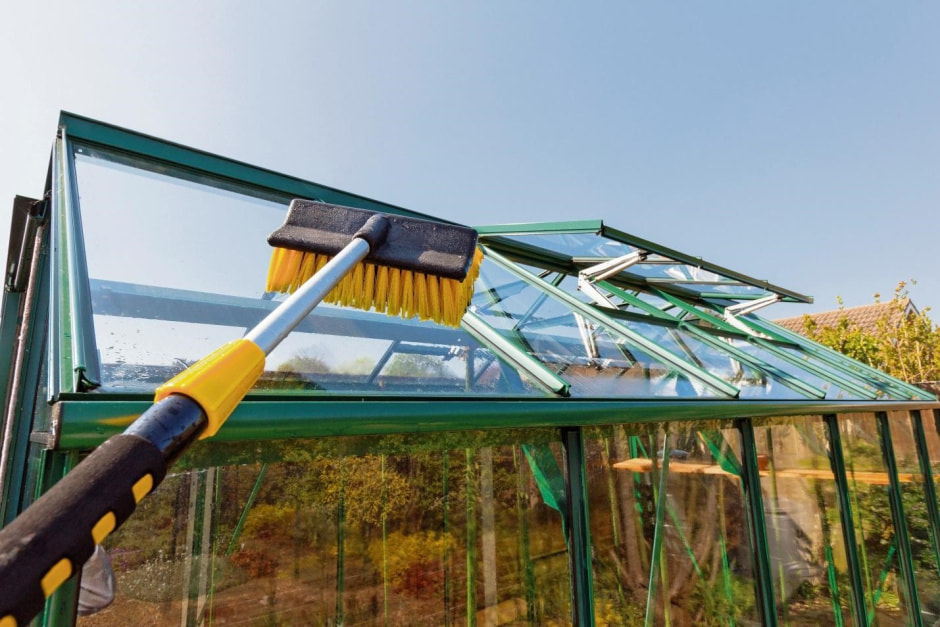 Теплица и парник к дачному сезону 3.jpg