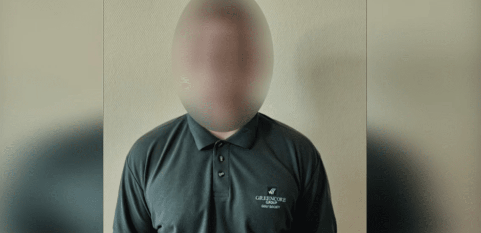 Директор фирмы на фуд-корте в Минске забыл сумку с марихуаной (3).png