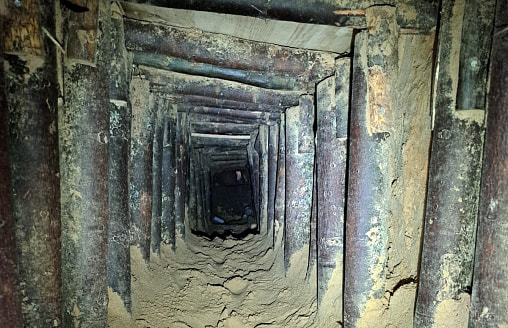 На границе Беларуси и Польши нашли 60-метровый тоннель. Через него прошли более 180 мигрантов