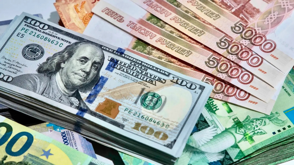 доллары-и-российские-рубли