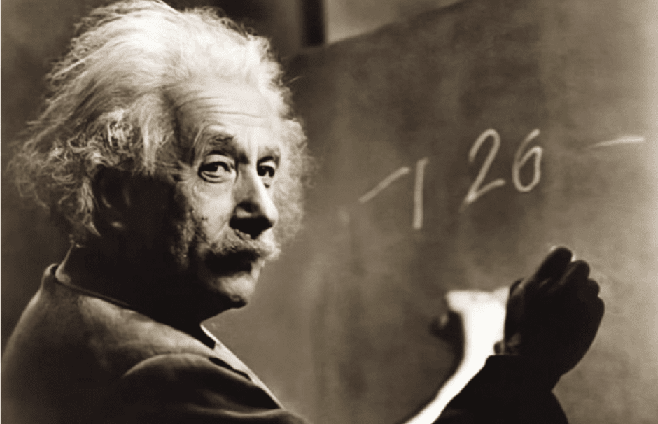 Альберт Эйнштейн
