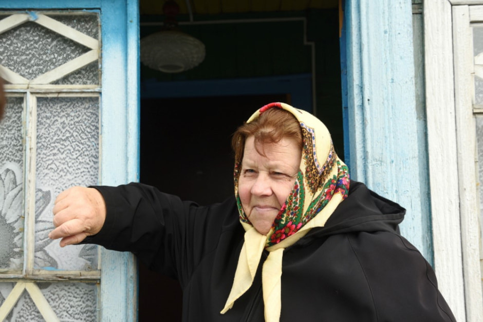 Дом обитый пластиковыми крышками 20.jpg