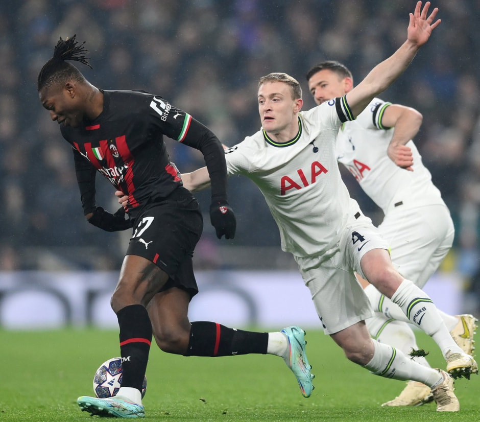 Итоги 1-8 финала ЛЧ 8_Милан 2.jpg