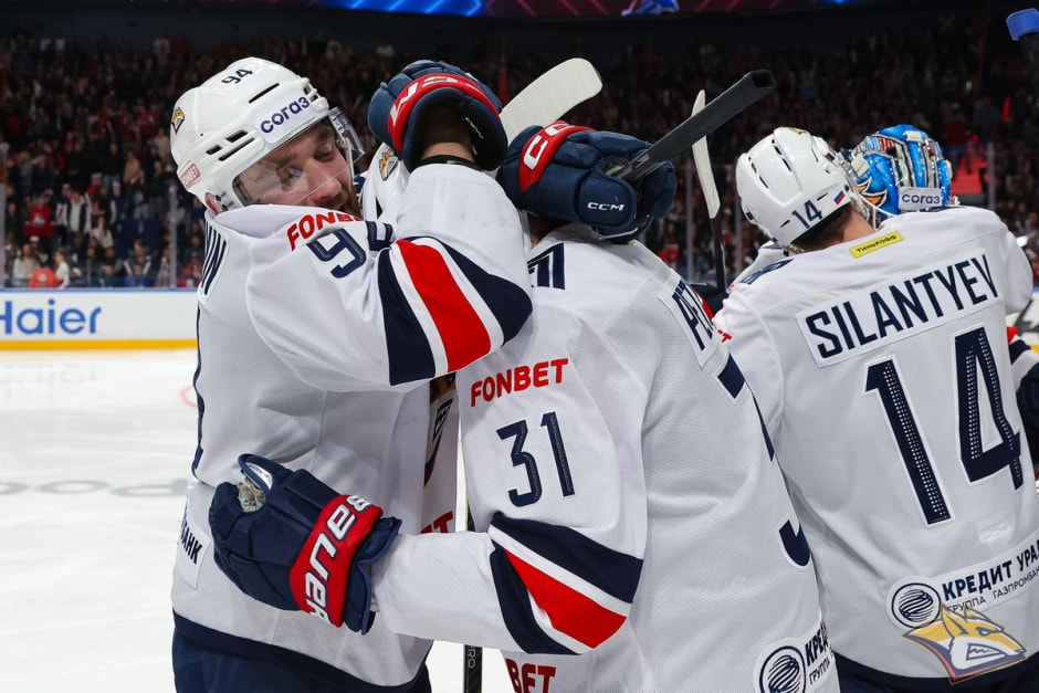 хоккей гагрин.jpg