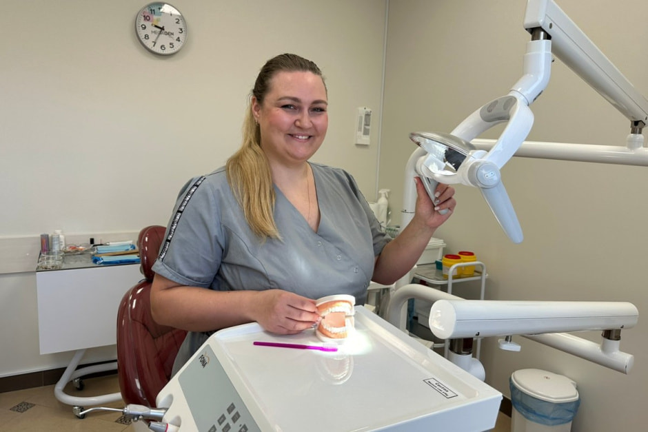 Анастасия Есаулова стоматолог