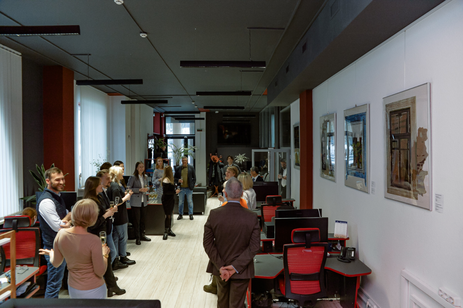 Дипломаты smART галерее Мария Кошелева-Лихота 3.png