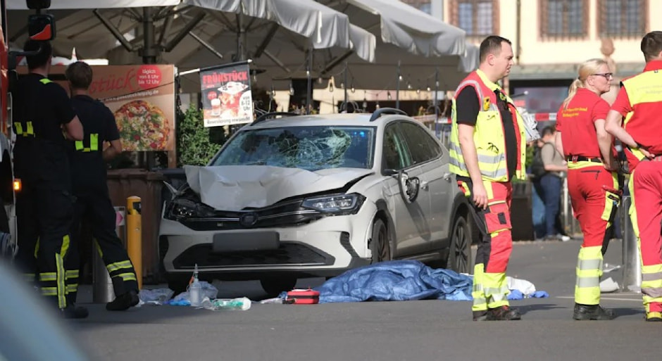 В Лейпциге автомобиль въехал в людей: двое погибли, есть тяжелые раненые