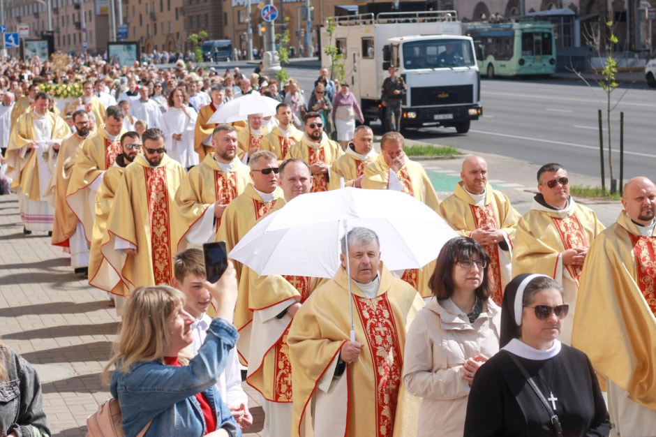 Працэсія божага цела 5.jpg