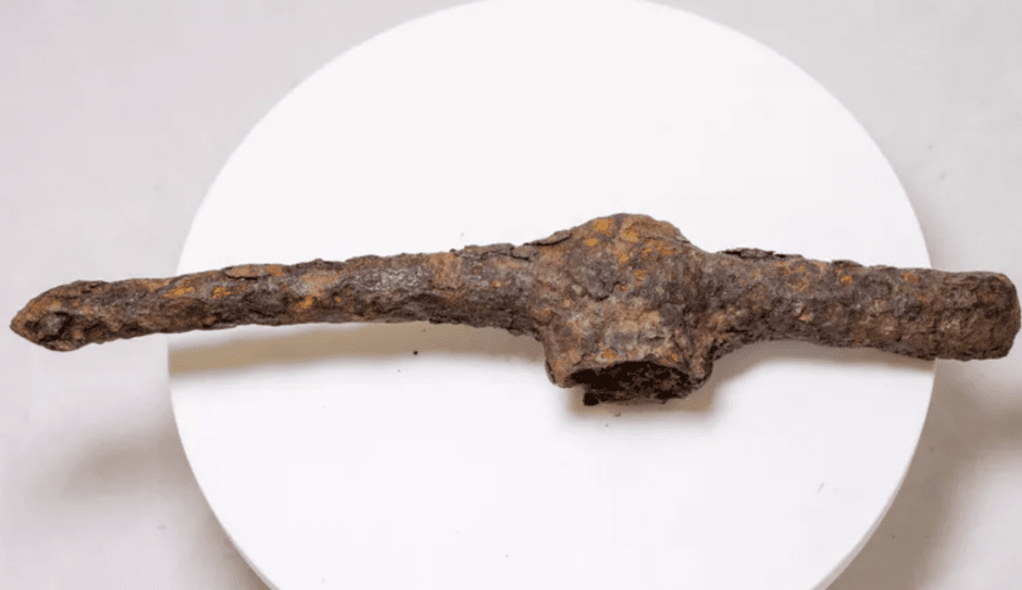 боевой железный чекан