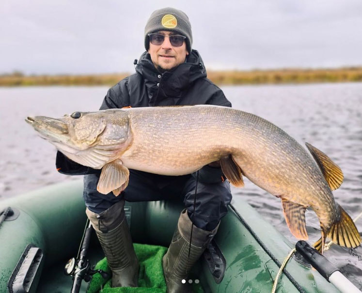 рыбак Рогачевский район.jpg