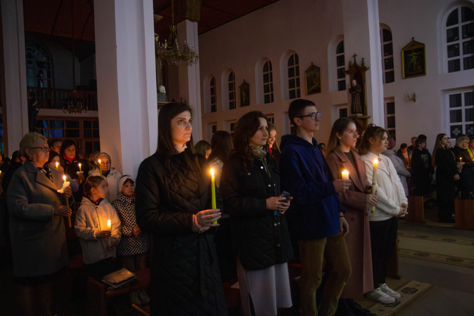 Пасхальная вігілія Ляхавічы 2024 015.jpg Пасхальная вігілія Ляхавічы 2024 015.jpg