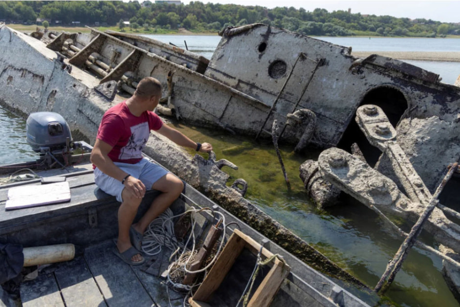 Корабли в Дунае1.jpg