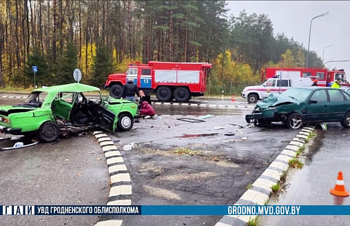 Два человека погибли в ДТП на трассе М6 в Лидском районе