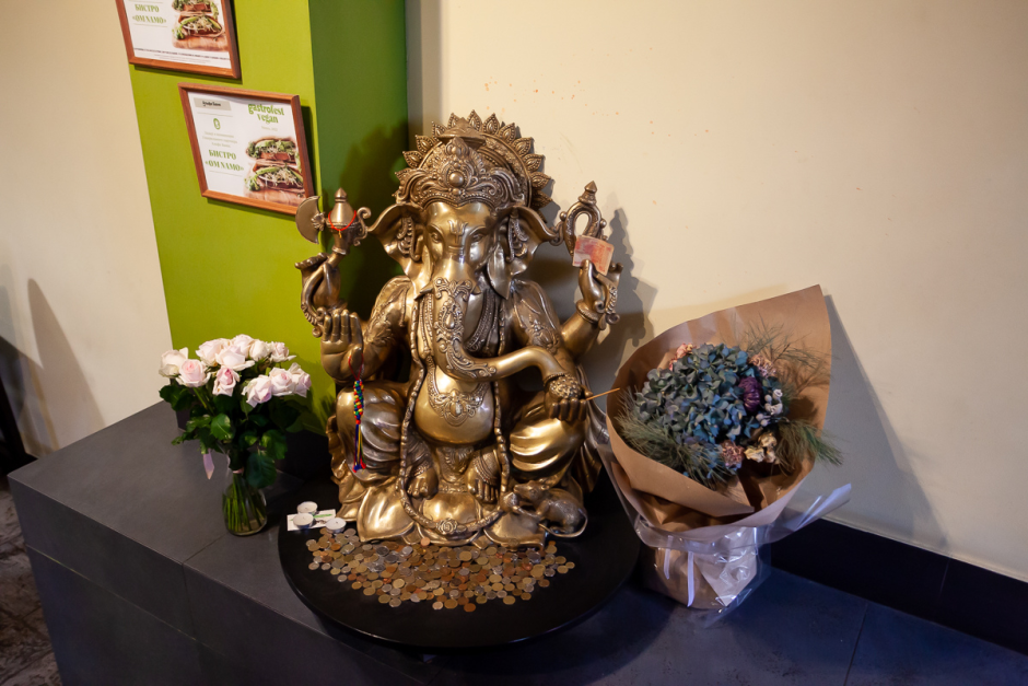 Кафе Ом Намо 14.png