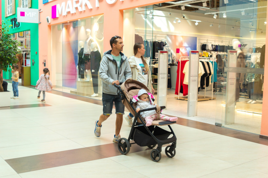 Узнали, что предлагает к своей годовщине ТЦ Сеница (11).JPG