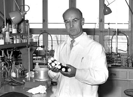 Формула №25 и дорога домой: история открытия ЛСД