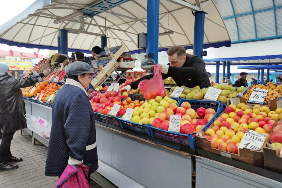 Ягоды и фрукты на Комаровке 7.png