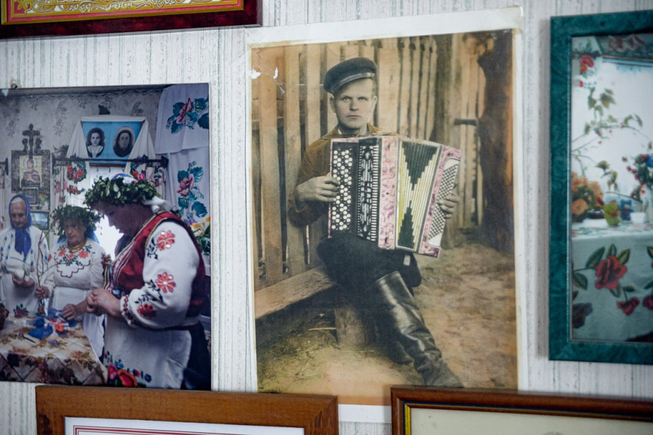 Баба Катя (Екатерина Панченя) из деревни Погост 6.jpg