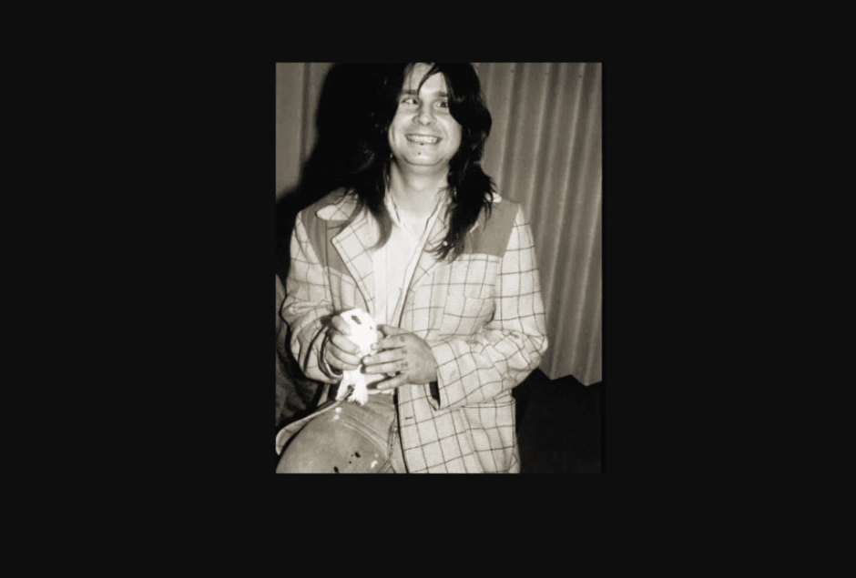 осборн с голубем.png