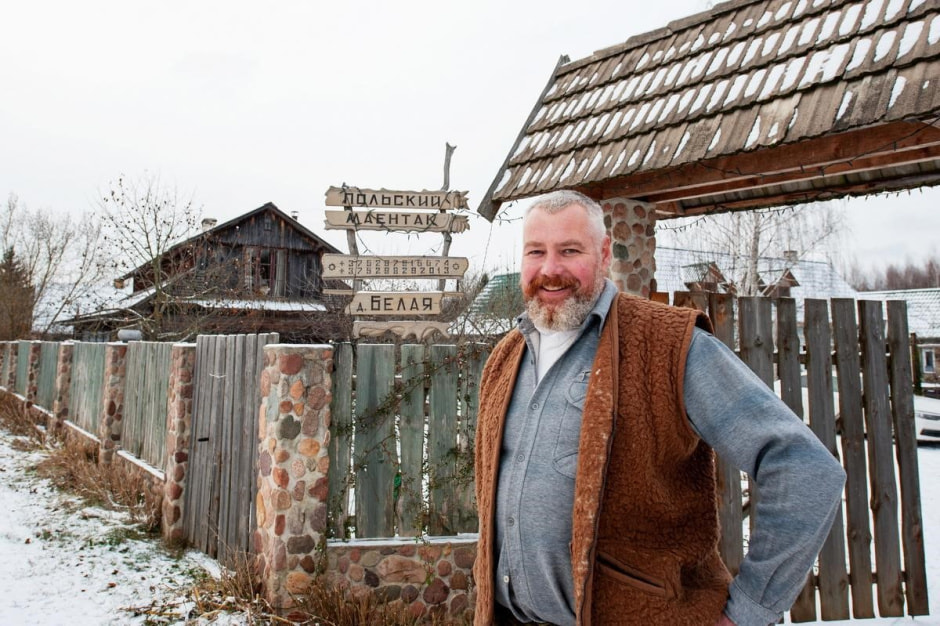 Семья кузнеца в Беловежской пуще 1.jpg