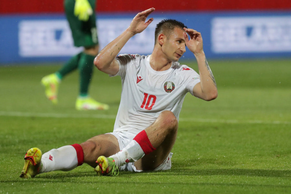 Сборная Беларуси по футболу 2.jpg Сборная Беларуси по футболу 2.jpg