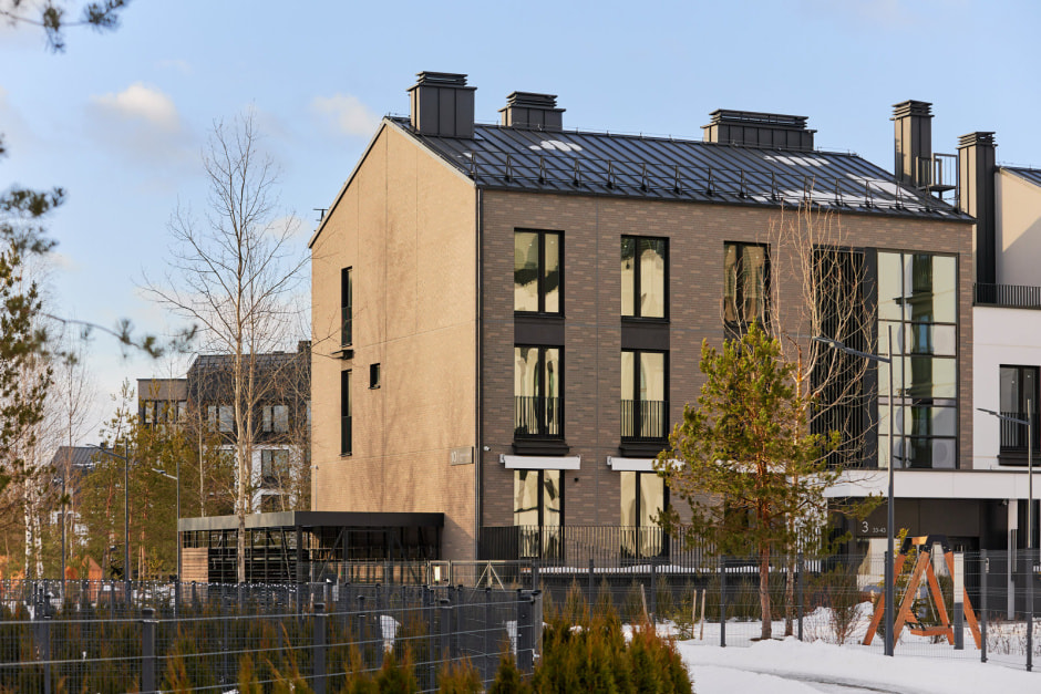 img 252.jpg img 252.jpg