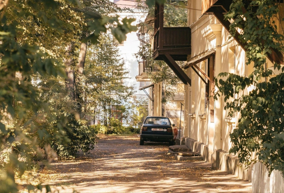 19-Тихий дворик Осмоловки.jpg