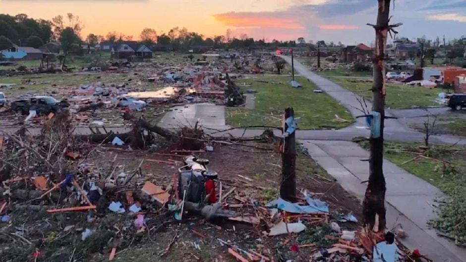 Торнадо, разрушения Торнадо.jpg