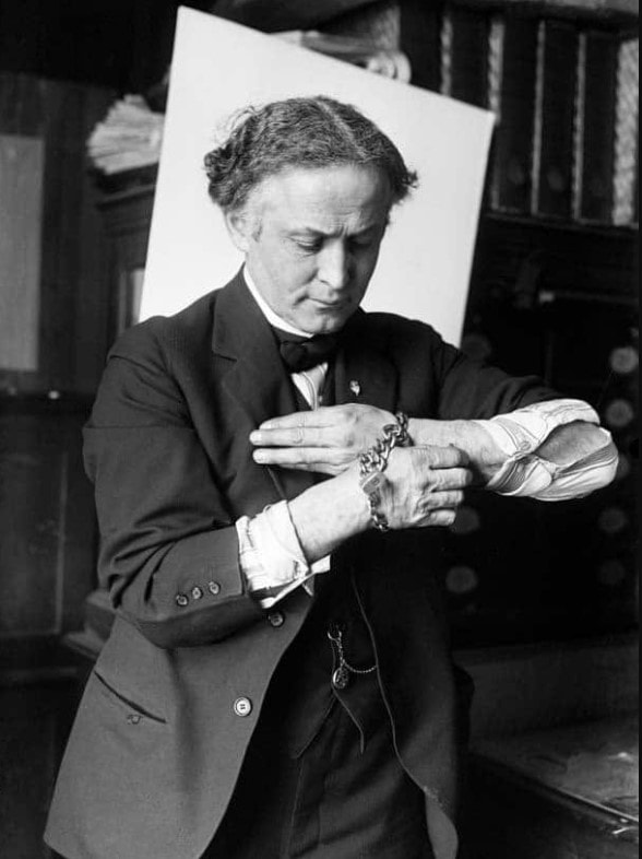 Гарри Гудини