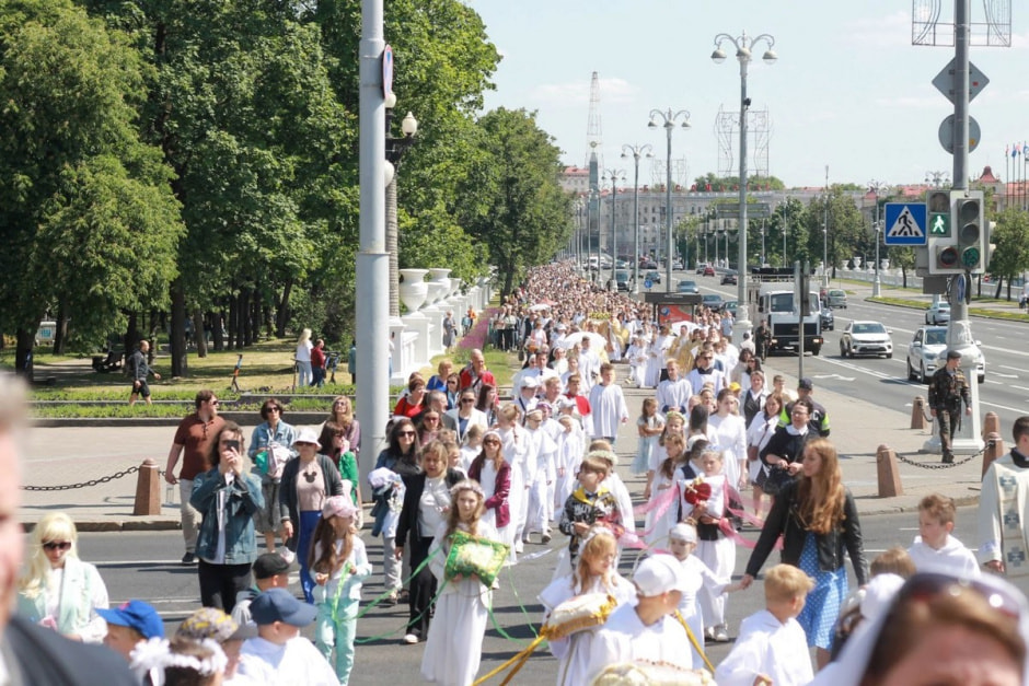 Працэсія божага цела 4.jpg