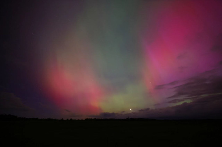 Северное сияние в Лепельском районе.jpg