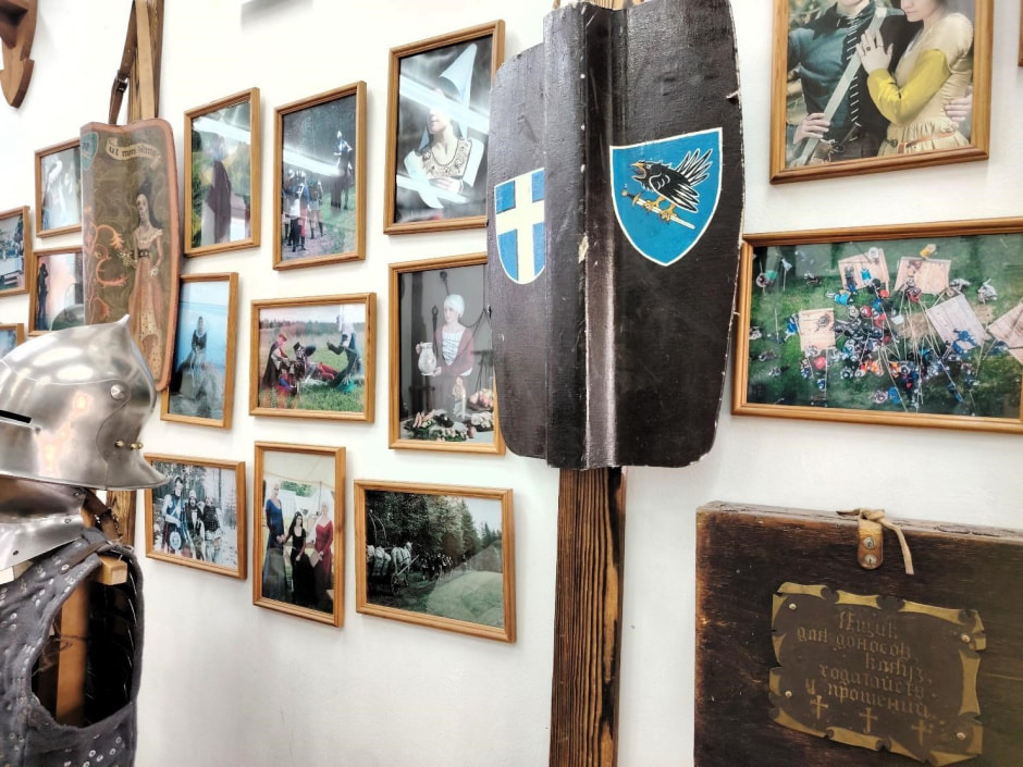 Эксперт по средневековому оружию 7.jpg