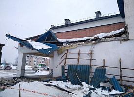 Под Глуском обрушилась крыша торгового центра