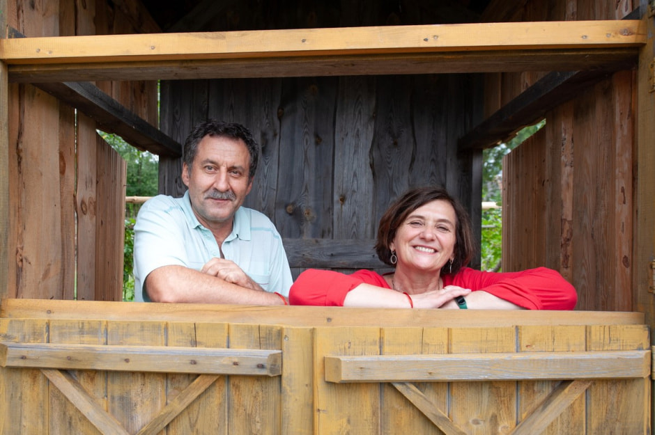 Агроусадьба Стулы и батлейка 1_Александр и Лариса Быцко.jpg