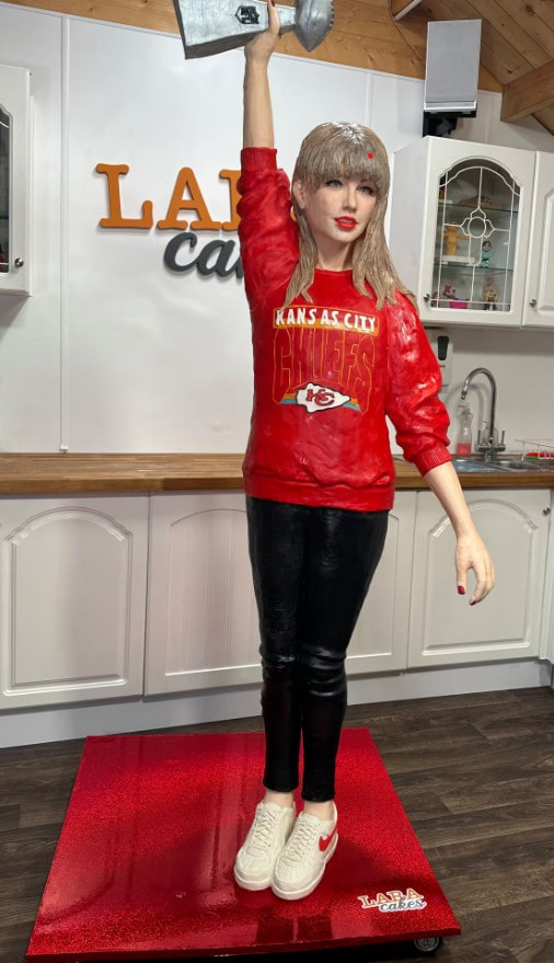 Тейлор Свифт 2.jpg