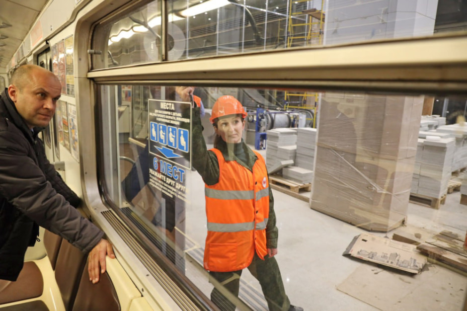 По второму участку Зеленолужской линии метро впервые пустили пробный поезд (8).jpg
