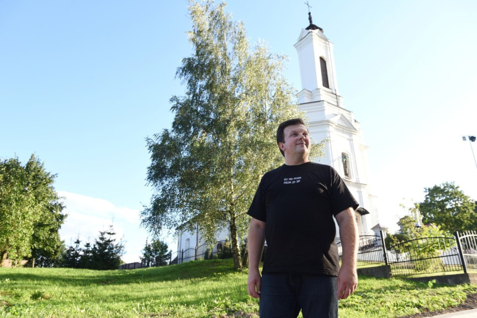 1-Астроном и астрофотограф Виктор Малыщиц.jpg