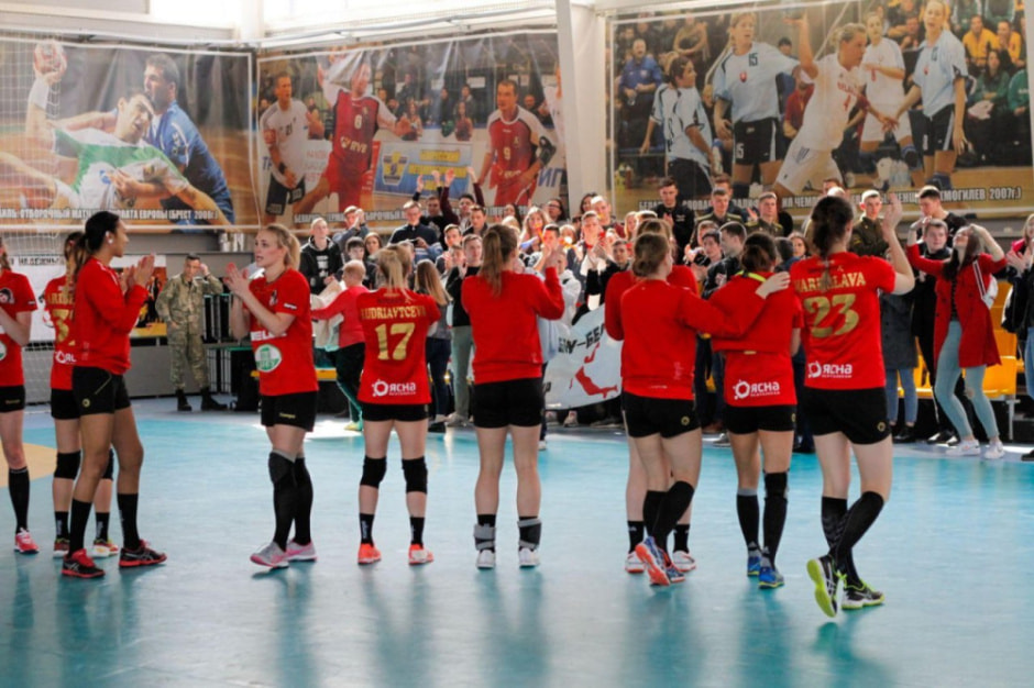 гандбол женщины минск.jpg