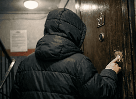 У белорусов забрали $47 тыс. из-за “финансирования” полка Калиновского