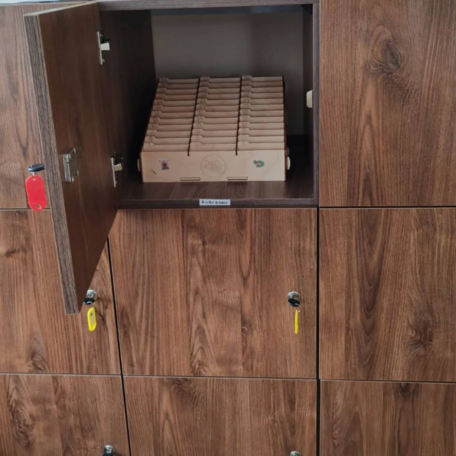 Камера для хранения телфонов